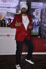 at Globoil India Awards in Mumbai on 21st Sept 2013 (3).JPG